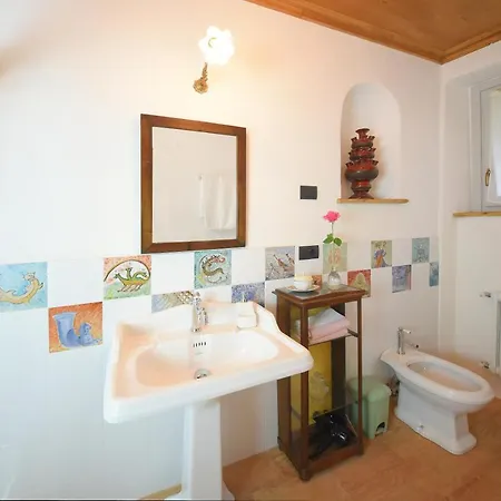 Piano Nobile Al Roseto Del Drago