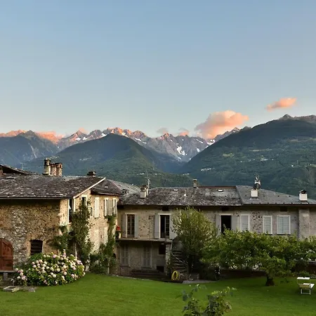 Piano Nobile Al Roseto Del Drago * San Bernardo (Sondrio)